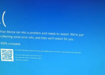 Conspiracy Theories Take Off After Global IT Crash