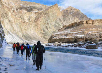 Frozen Paths, Warm Hearts: India’s Most Beautiful Winter Treks
