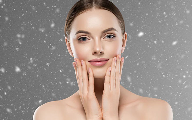 Winter Glow: Protect Your Skin in Cold and Foggy Weather