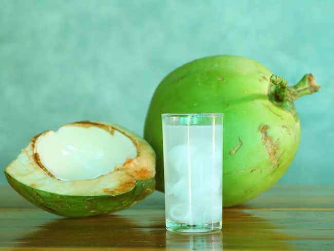 How a Pinch of Salt Turns Coconut Water into a Power Drink
