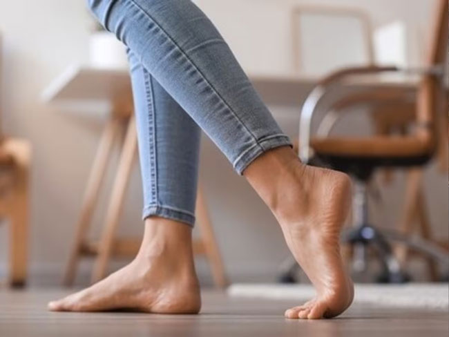 Think Walking After Eating Aids Digestion? Think Again!