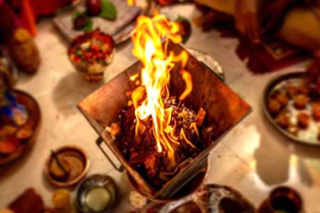 Havan Ash: Do Not Discard It—Know Its Spiritual and Practical Benefits