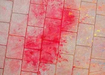 Say Goodbye to Floor Stains – Effective Home Tips for Holi Colors