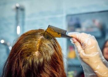 Winter Hair Care: How Long to Keep Henna for Rich Color