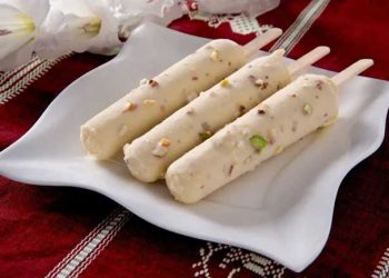 Creamy Rabri Kulfi: A Sweet Treat for Every Occasion