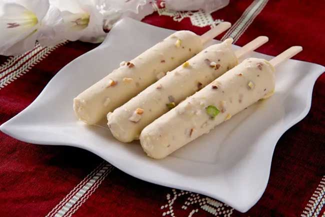 Creamy Rabri Kulfi: A Sweet Treat for Every Occasion
