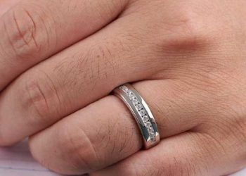 The Power of Silver: Astrological Secrets Behind Wearing a Silver Ring