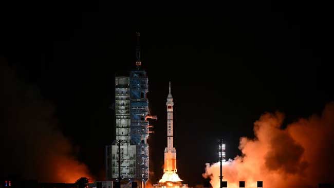 China’s Shenzhou-23 Mission Marks Key Step Toward 2030 Moon Landing Goal