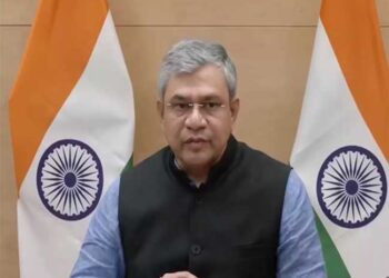 India to Bridge Semiconductor Skill Gap, Says Ashwini Vaishnaw