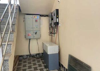 Inverter or Electricity Meter Under the Stairs? Here’s What Vastu Says