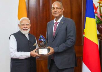 PM Modi Conferred ‘Guardian of the Blue Horizon’ Honour in Seychelles