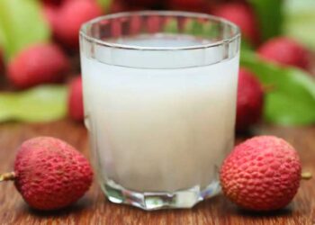 Lychee Sharbat: A Refreshing Summer Drink Full of Natural Sweetness